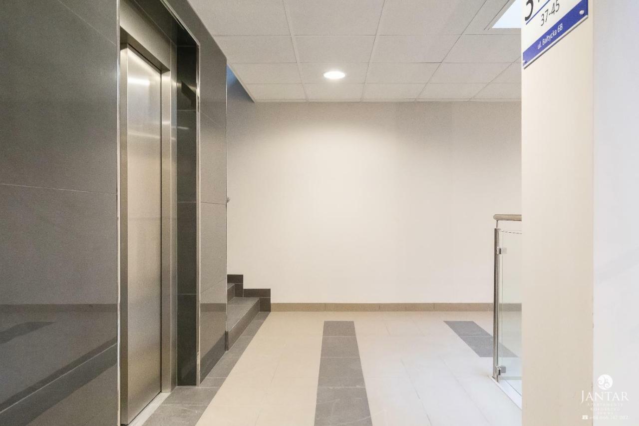Jantar Apartamenty - DELUXE 38 Bałtycka 6 Kolobrzeg Bagian luar foto